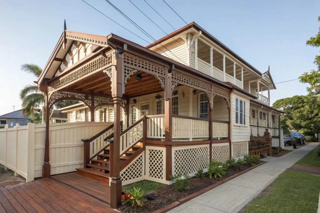 Heritage-compliant pergola design requiring special permit considerations in Broadbeach