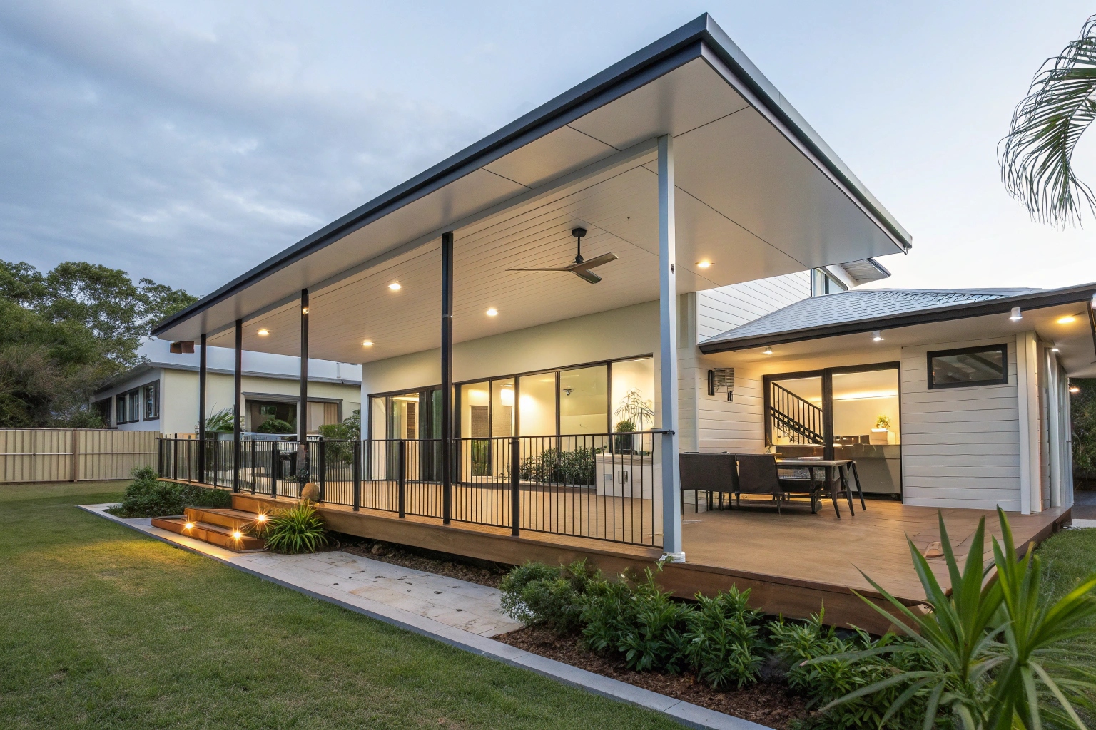 Flat roof verandah with a sleek, contemporary design on a Gold Coast home
